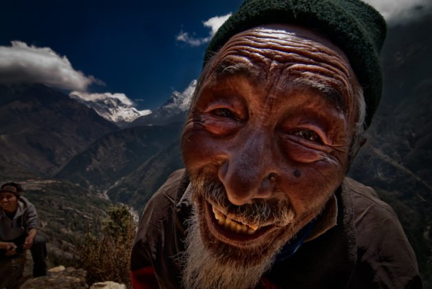 Sherpa sorrindo